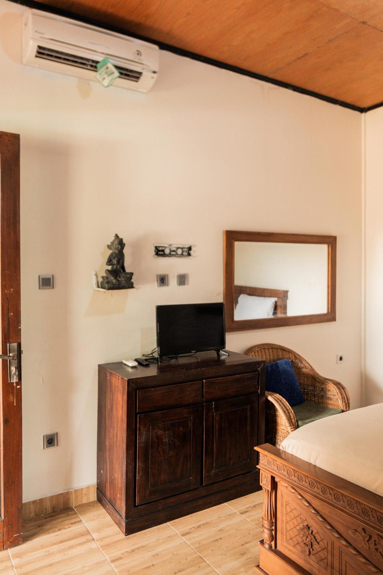 Yoki'S Bungalow Kuta  외부 사진
